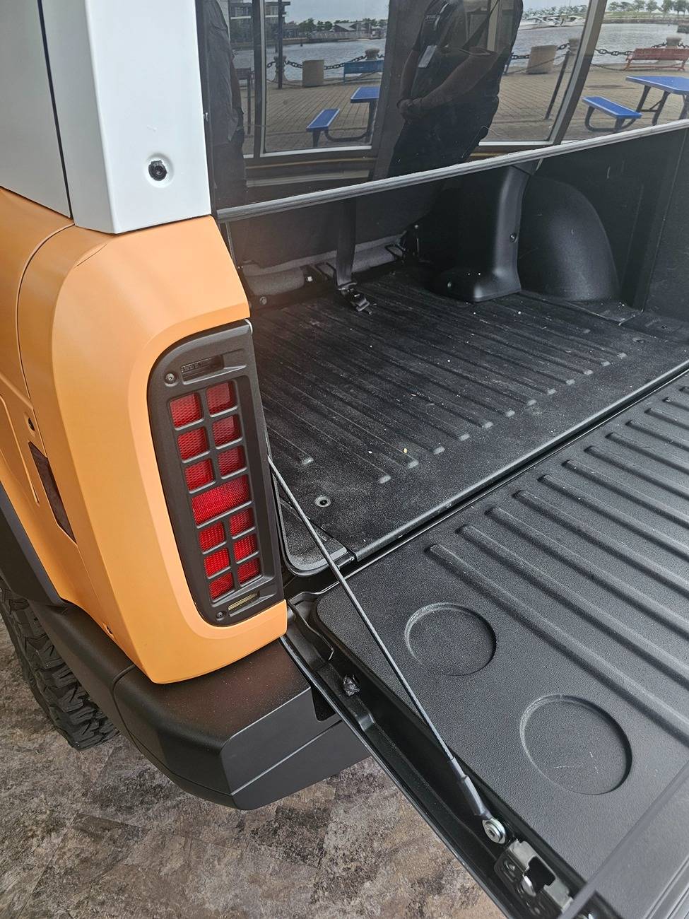 Slate Auto Pickup Truck Orange Slate SUV with 2" inch lift, white roof, roof rack - photos from Cleveland Ohio 1000026429