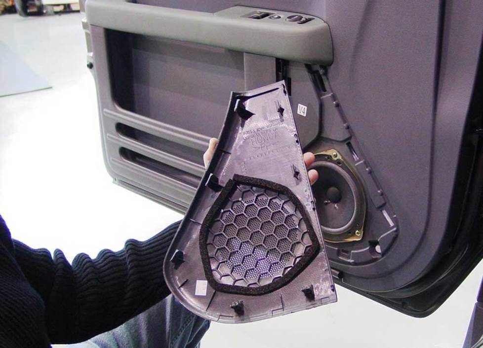Slate Auto Pickup Truck Dashboard Speakers come standard, and more audio options in the works [confirmed] 1748043122690-s0
