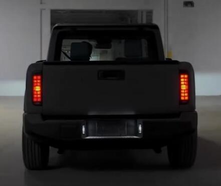 Slate Auto Pickup Truck An Observation on the Taillights 1753783378706-gw