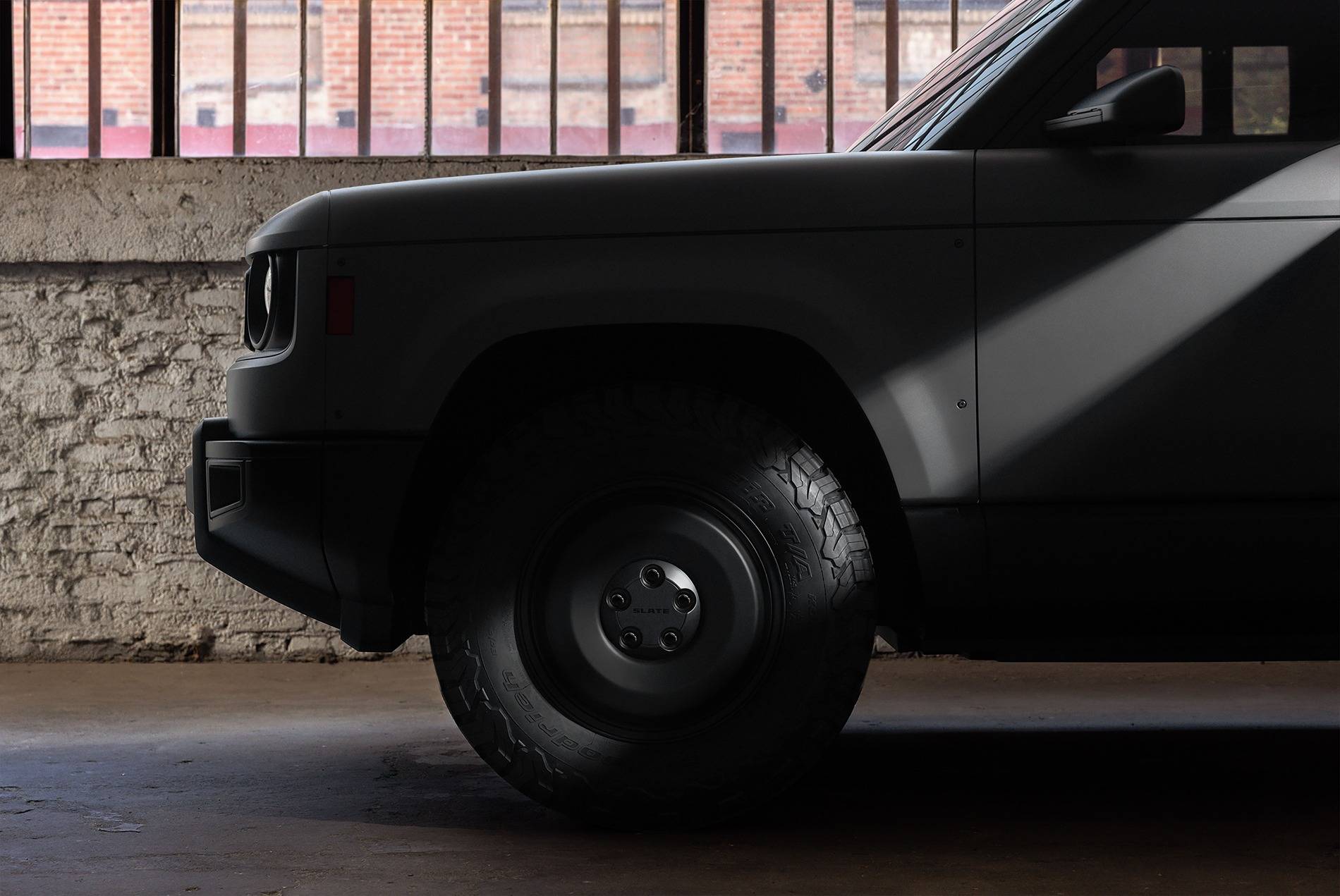 Slate Auto Pickup Truck Slate Truck (Pickup / SUV) Revealed! Pricing, Specs, Wallpapers & Videos blank-slate-cutlight-detail-680a851984978