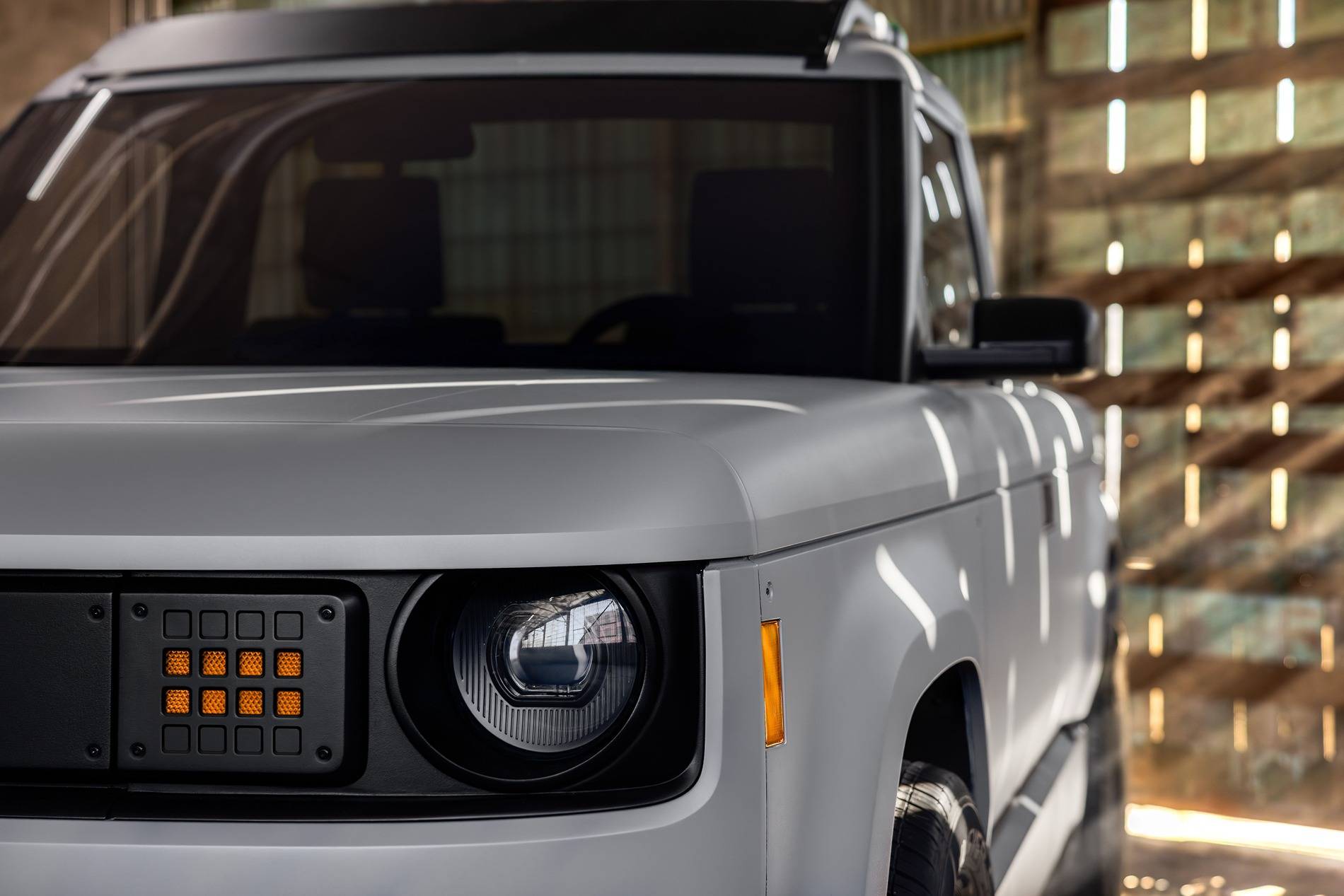 Slate Auto Pickup Truck Slate Truck (Pickup / SUV) Revealed! Pricing, Specs, Wallpapers & Videos blank-slate-headlight-detail-680a851950084