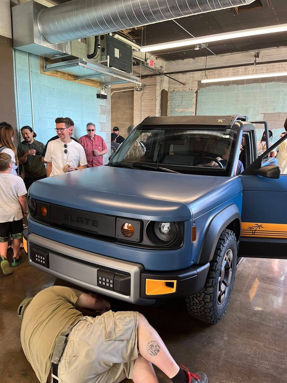Slate Auto Pickup Truck Dark Blue Wrapped Slate Pickup w/ 20" Wheels, All-Terrain Tires, Roof Rack, Bed Rack, Running Boards @ Moto Social Club in Ferndale (Detroit, MI) Dark Blue Wrapped Slate Pickup w: Roof Rack + Bed Rack @ Moto Social Club in Ferndale 7