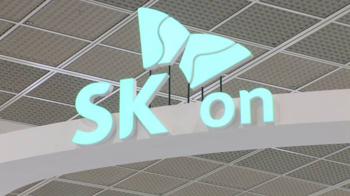 Slate Auto Pickup Truck Details of $2.8B battery deal between Slate Auto and SK On ked202504250012.700x.0