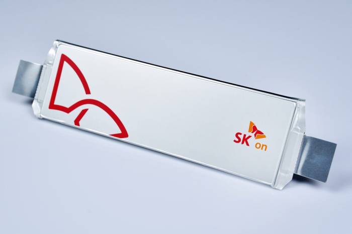 Slate Auto Pickup Truck Details of $2.8B battery deal between Slate Auto and SK On ked202504250013.700x.0