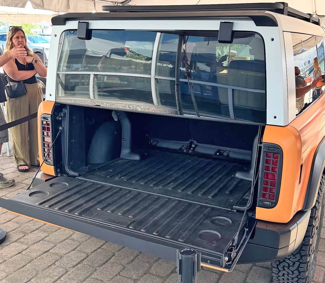 Slate Auto Pickup Truck Orange Slate SUV with 2" inch lift, white roof, roof rack - photos from Cleveland Ohio orange wrap slate suv white roof 1