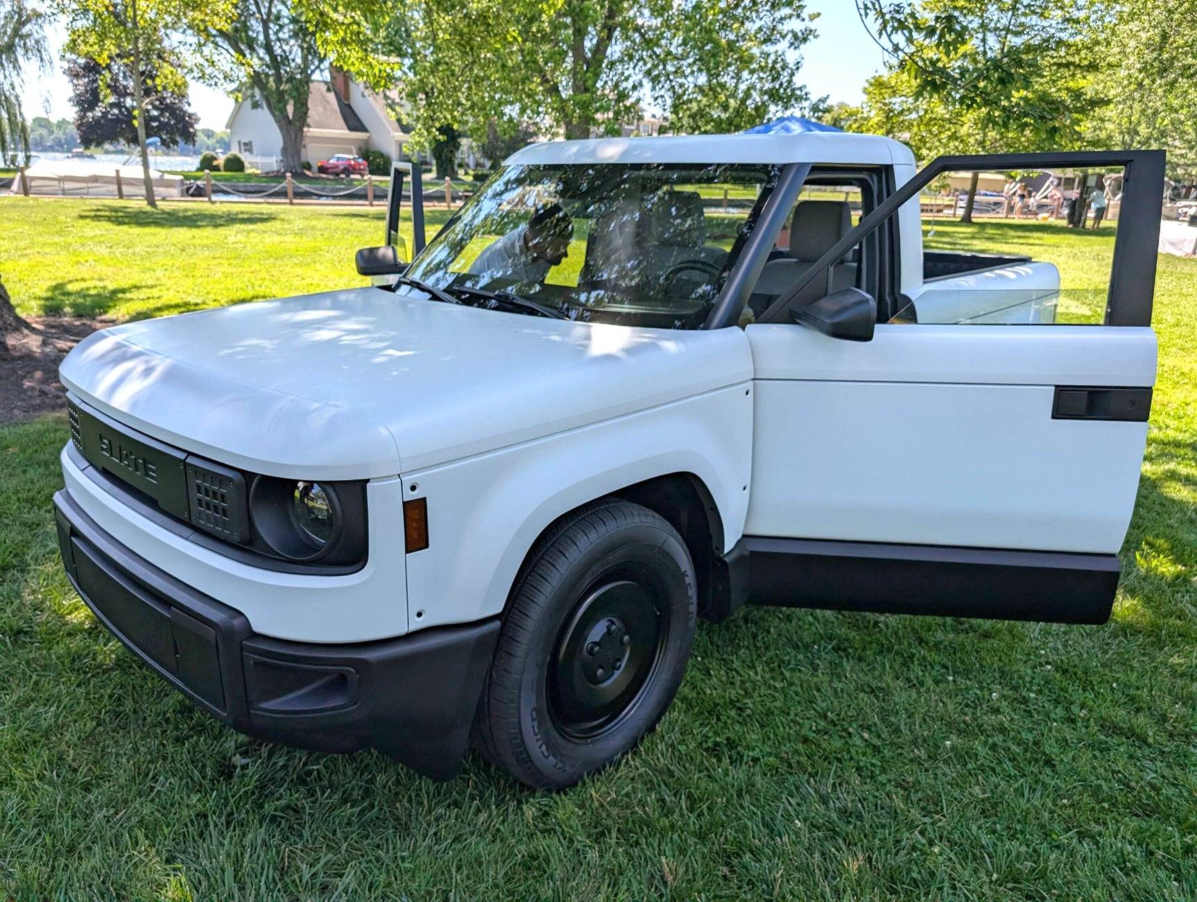 Slate Auto Pickup Truck Your questions answered AND 360 photos! (saw white Slate & met team members in Warsaw) PXL_20250628_201507422
