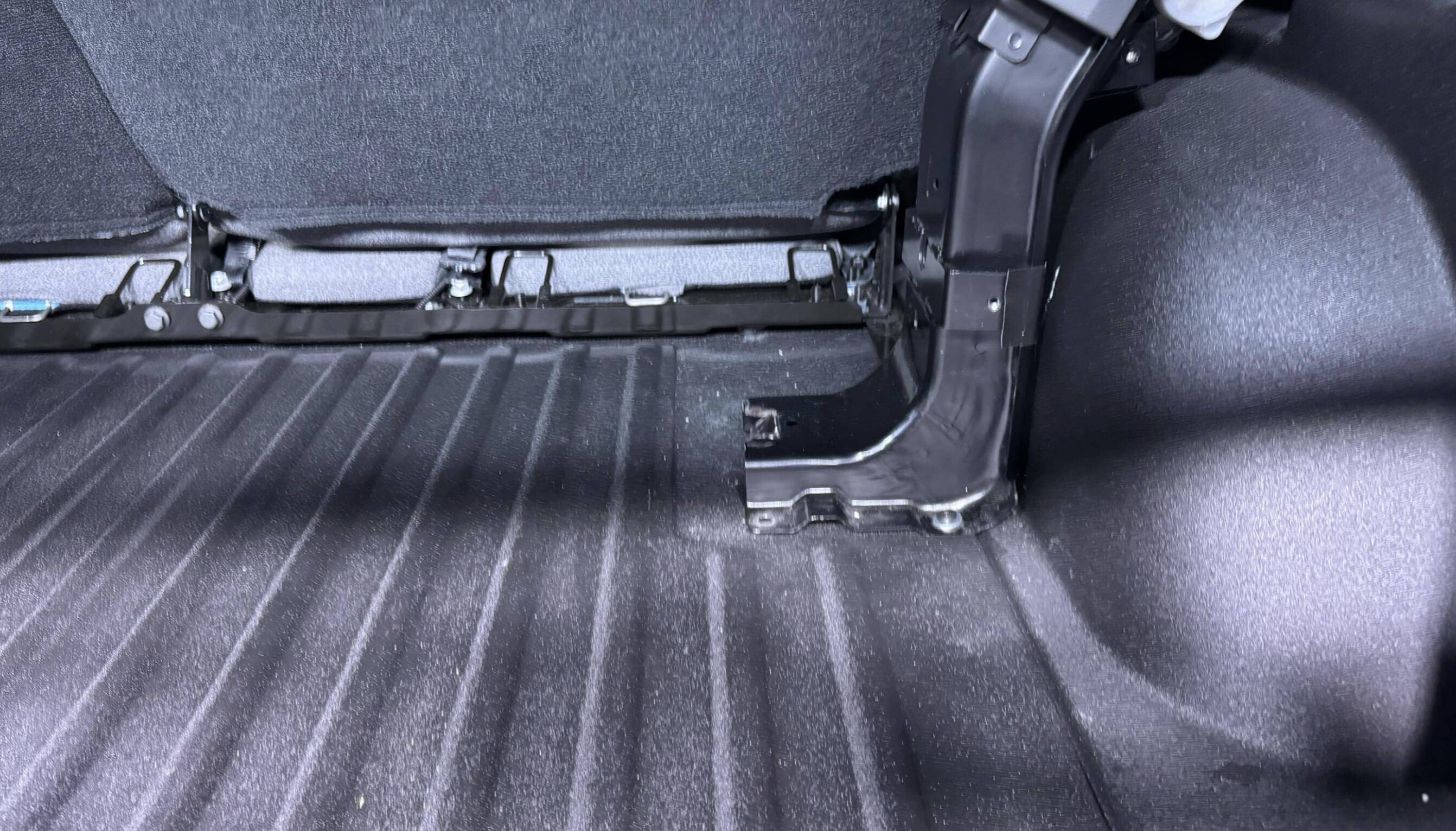 Slate Auto Pickup Truck Engineering deep dive: Slate EV truck chassis, body, battery, safety, suspension Screen-Shot-2025-04-25-at-5.11.07-AM