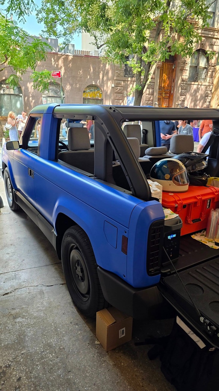 Slate Auto Pickup Truck NYC Slate Block Party - Slate Photos Slate truck pickup open air blue wrap nyc 10