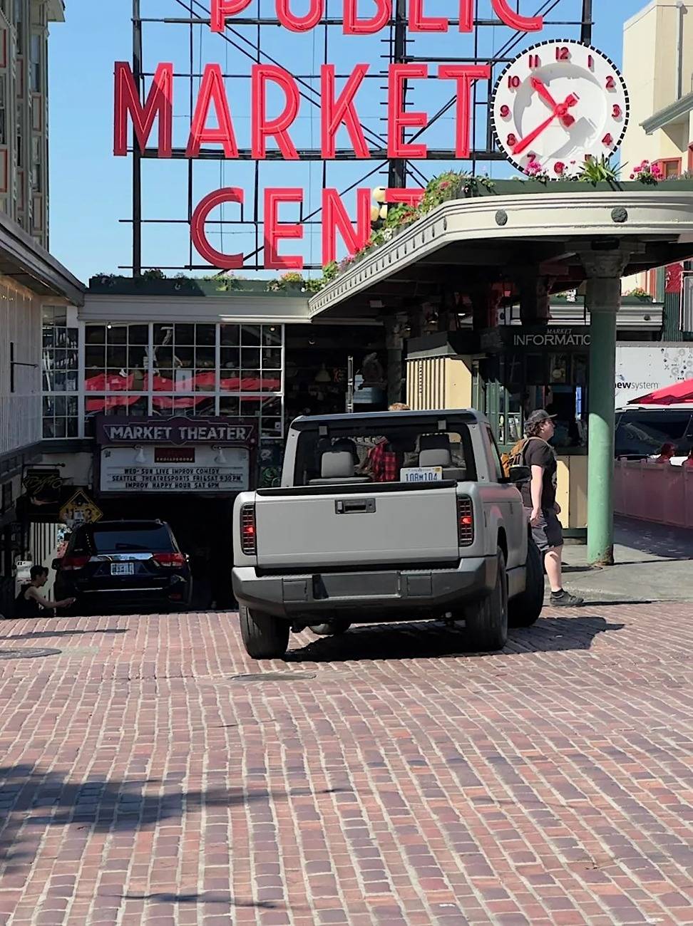 Slate Auto Pickup Truck Slate Pickup spotted @ Pike Place Market (Seattle) slate-truck-pickup-pike-place-market2