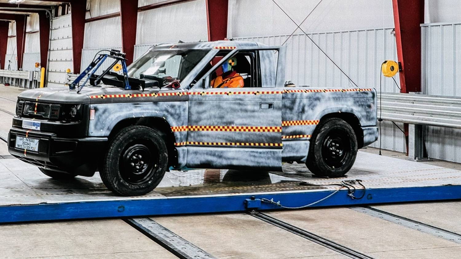 Slate Auto Pickup Truck Engineering deep dive: Slate EV truck chassis, body, battery, safety, suspension slate_7592